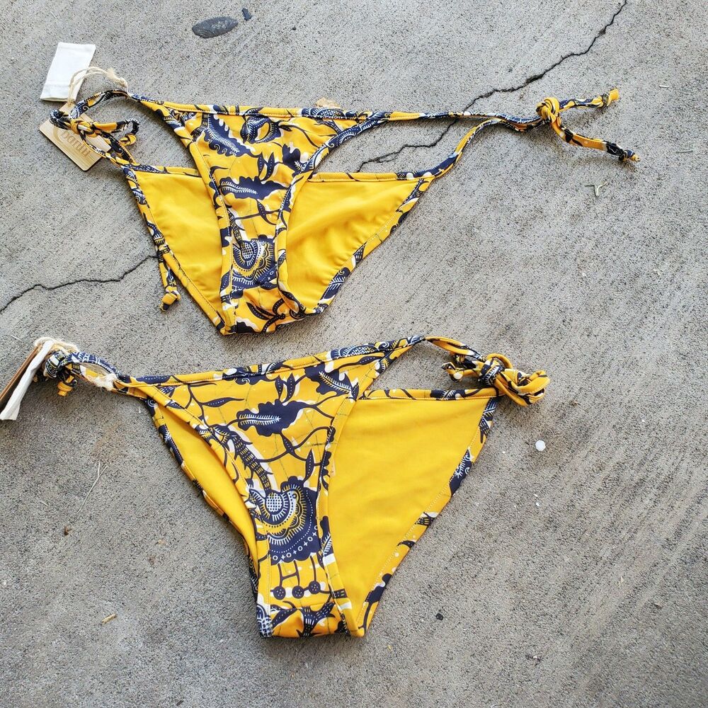 Bantu 2 Bikinis Bottom Size Large